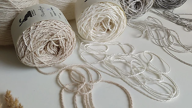 Angoras vilnas dzija, trīskārtīga